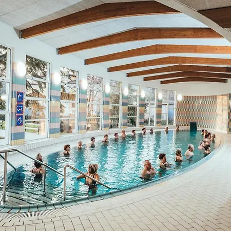 Delfin Szálloda 3*