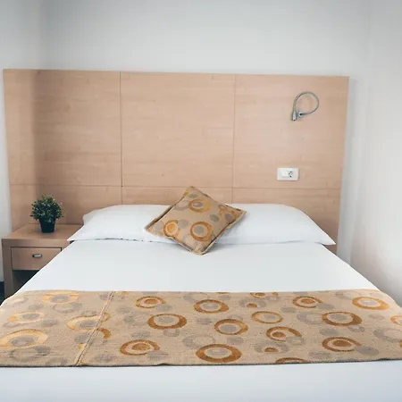 Hotel Delfin 3*